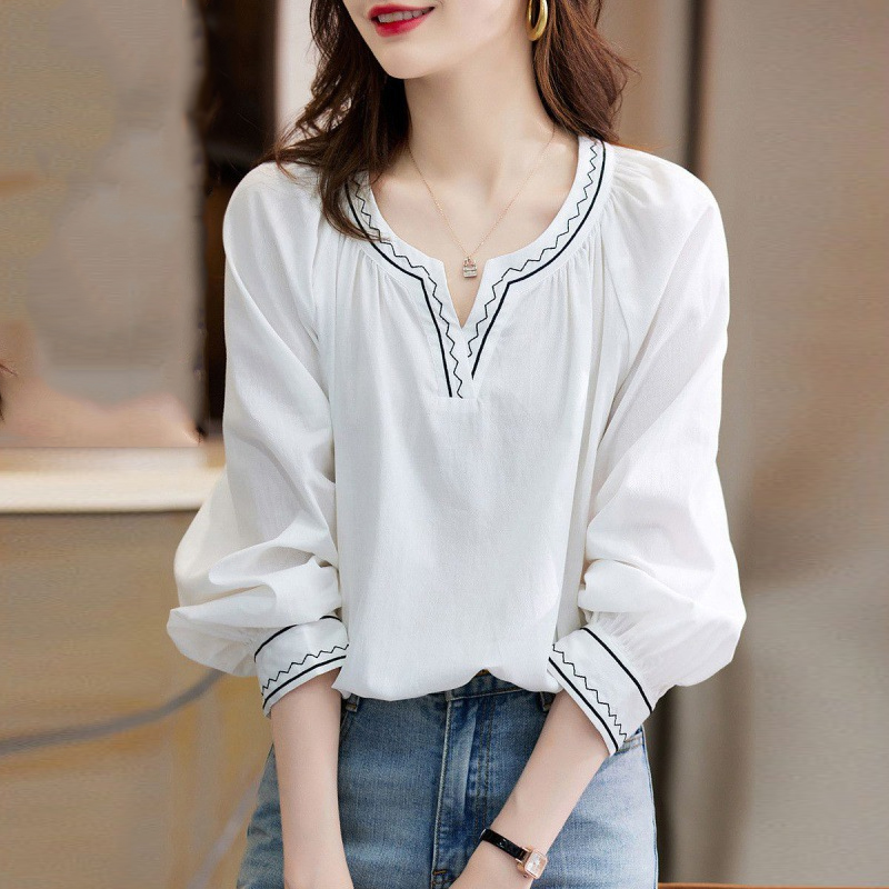 Wholesale Customized V-neck Blouse with Embroidery
