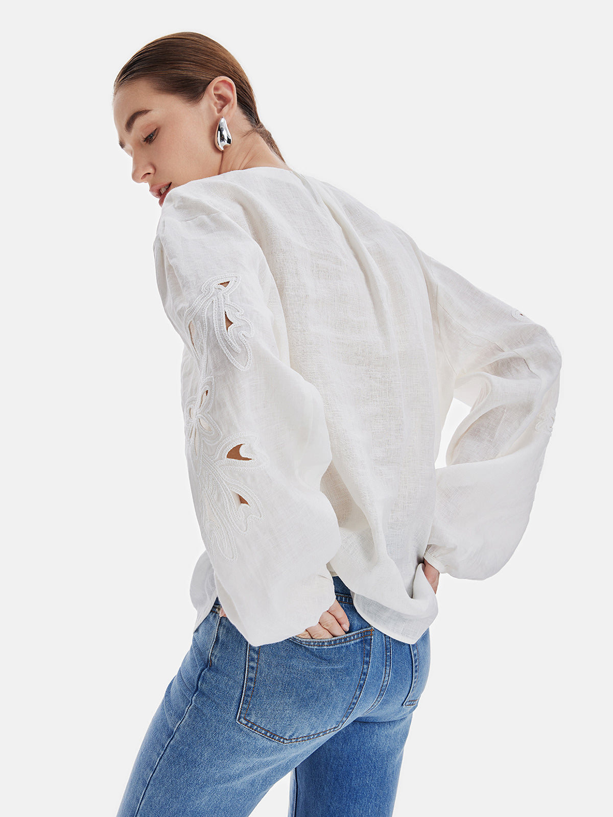 Custom Wholesale Relaxed Embroidered Hollow-Out Top