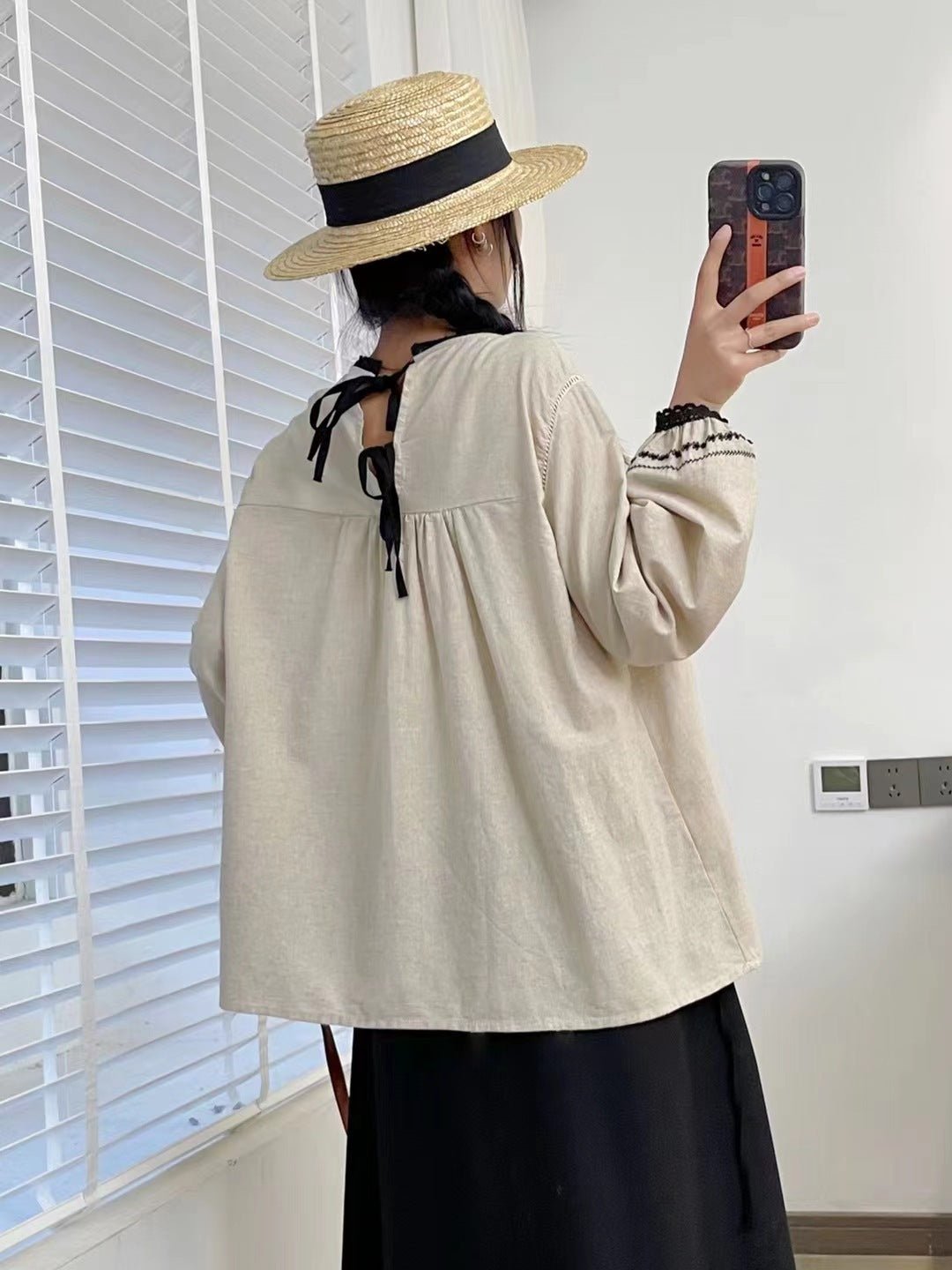Customized Wholesale Retro Emberoidy Cotton Linen Blouse