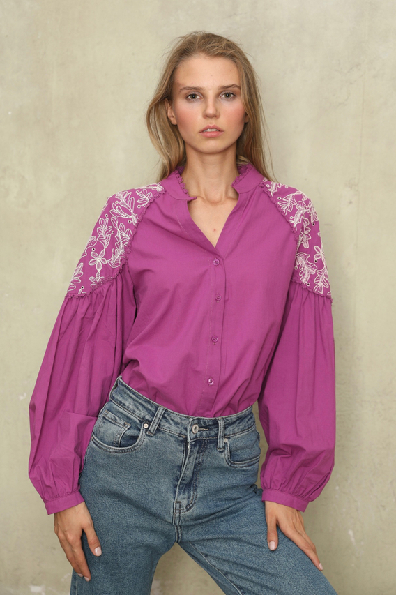 Wholesale Customized Women's Cotton Embroidery Shirt