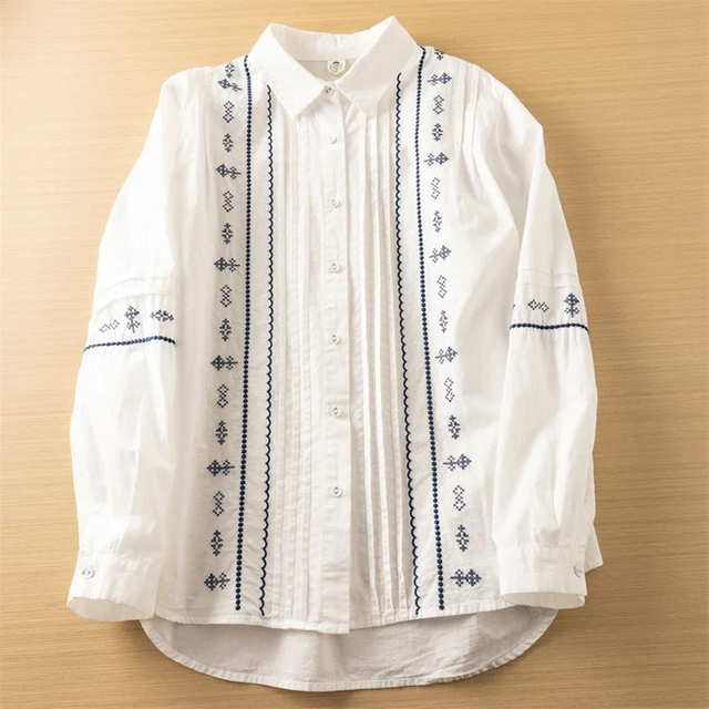 Wholesale Customized Geometric Pattern Embroidered Blouse