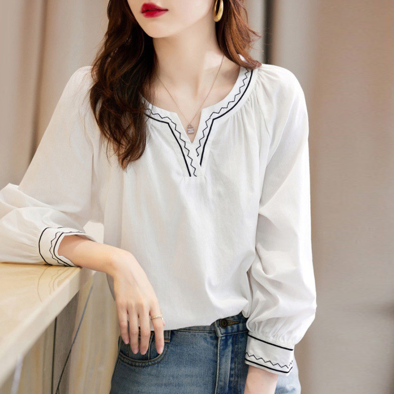 Wholesale Customized V-neck Blouse with Embroidery